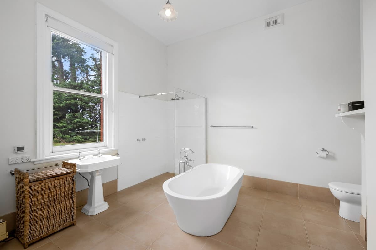 71 Darlington Road, Mortlake, VIC, Mortlake - Thumbnail 7