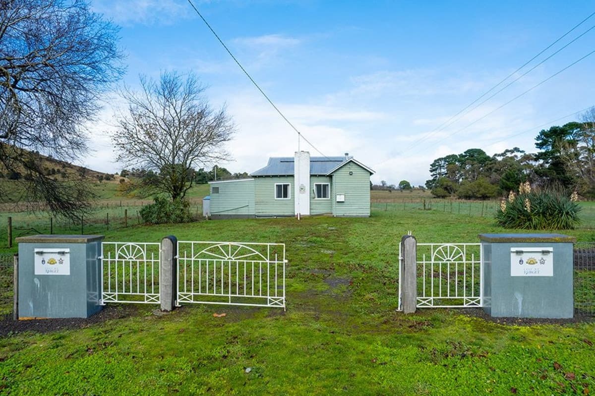 71 Ritchie Street, Penshurst, VIC, Penshurst - Image 1