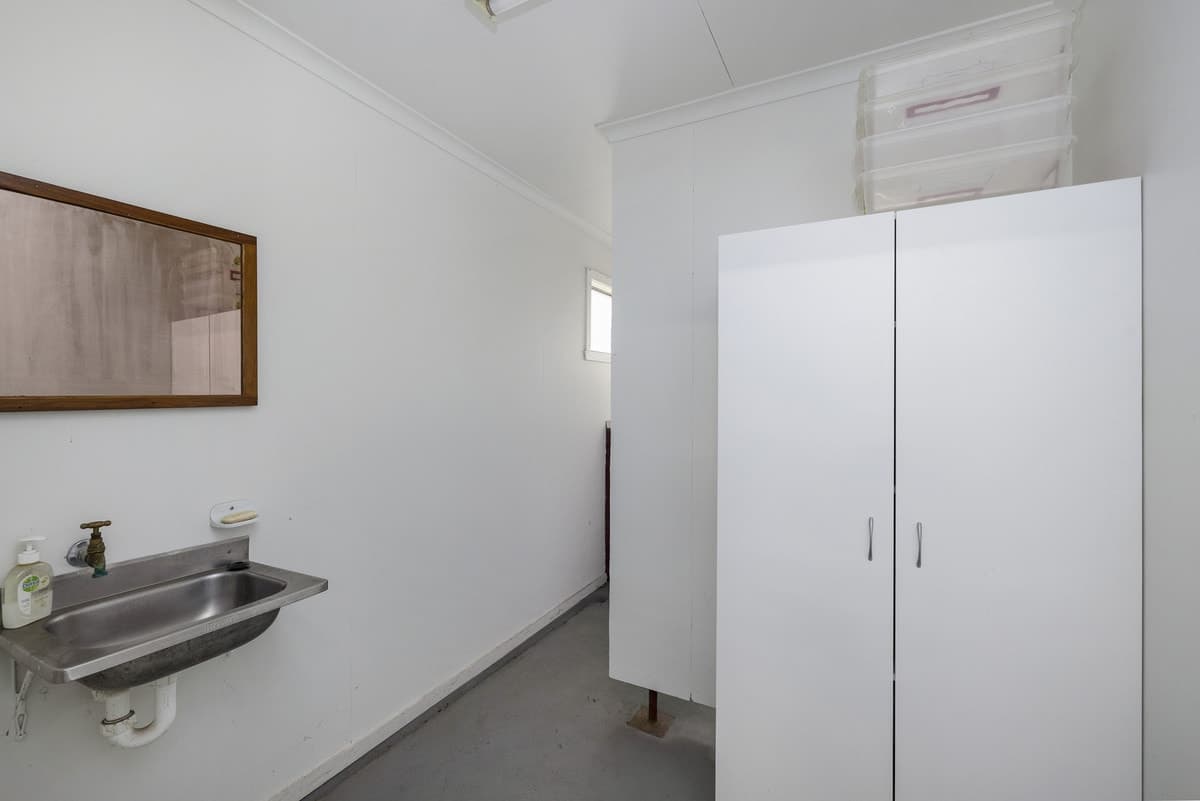 71 Ritchie Street, Penshurst, VIC, Penshurst - Thumbnail 6