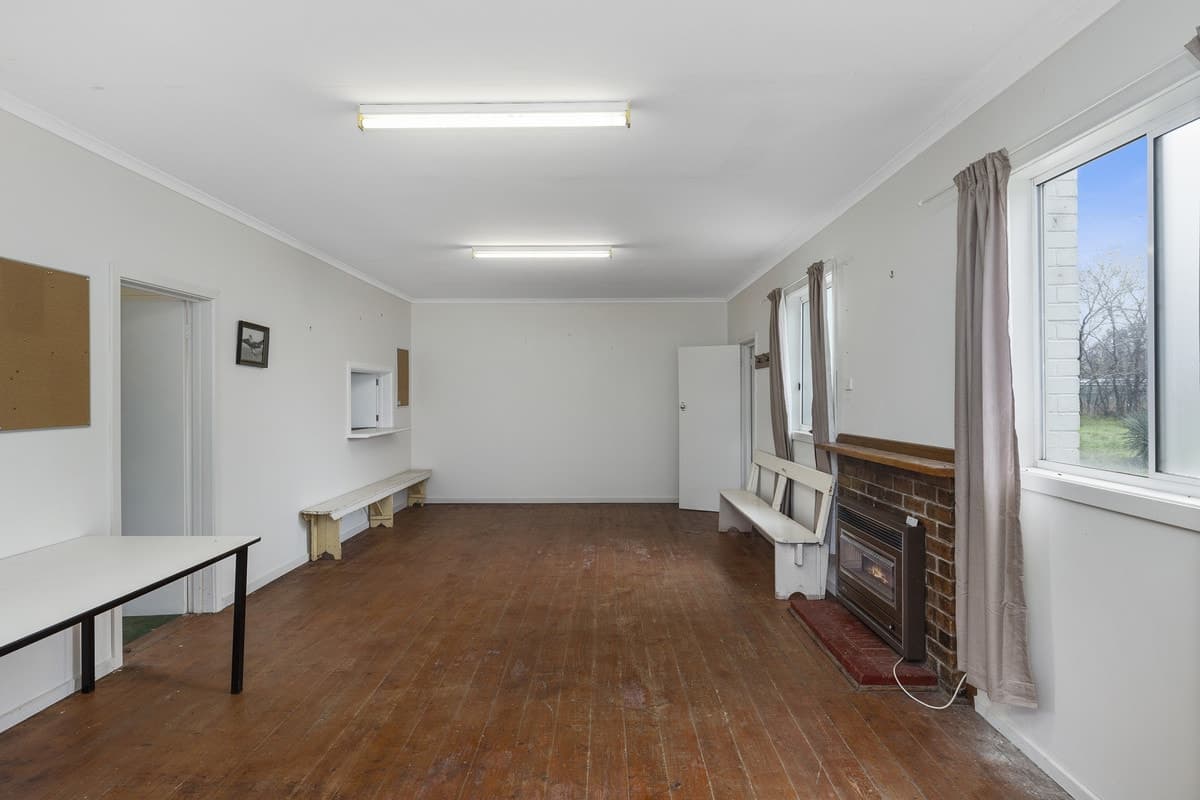 71 Ritchie Street, Penshurst, VIC, Penshurst - Thumbnail 8