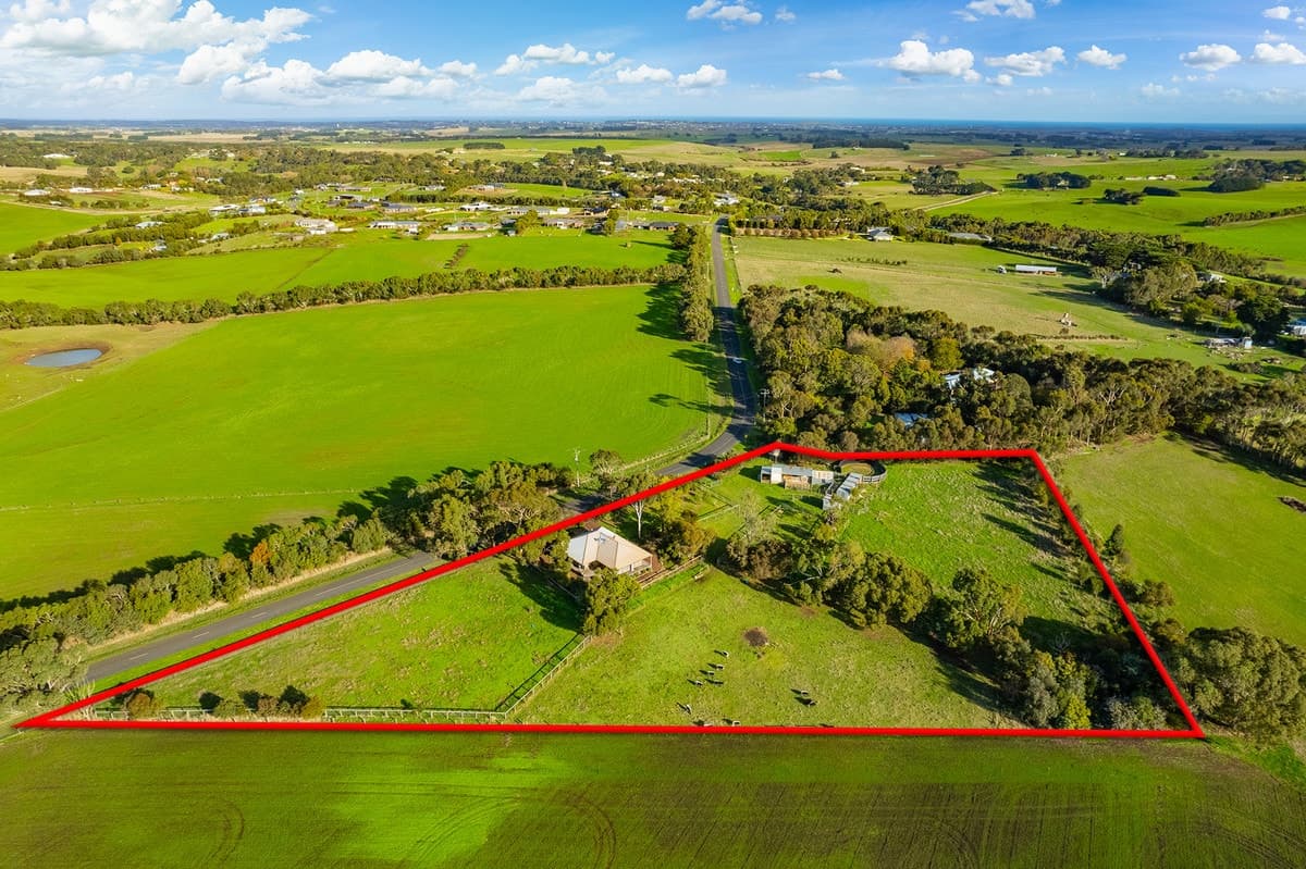 163 Plummers Hill Road, Woodford, VIC, Woodford - Thumbnail 2