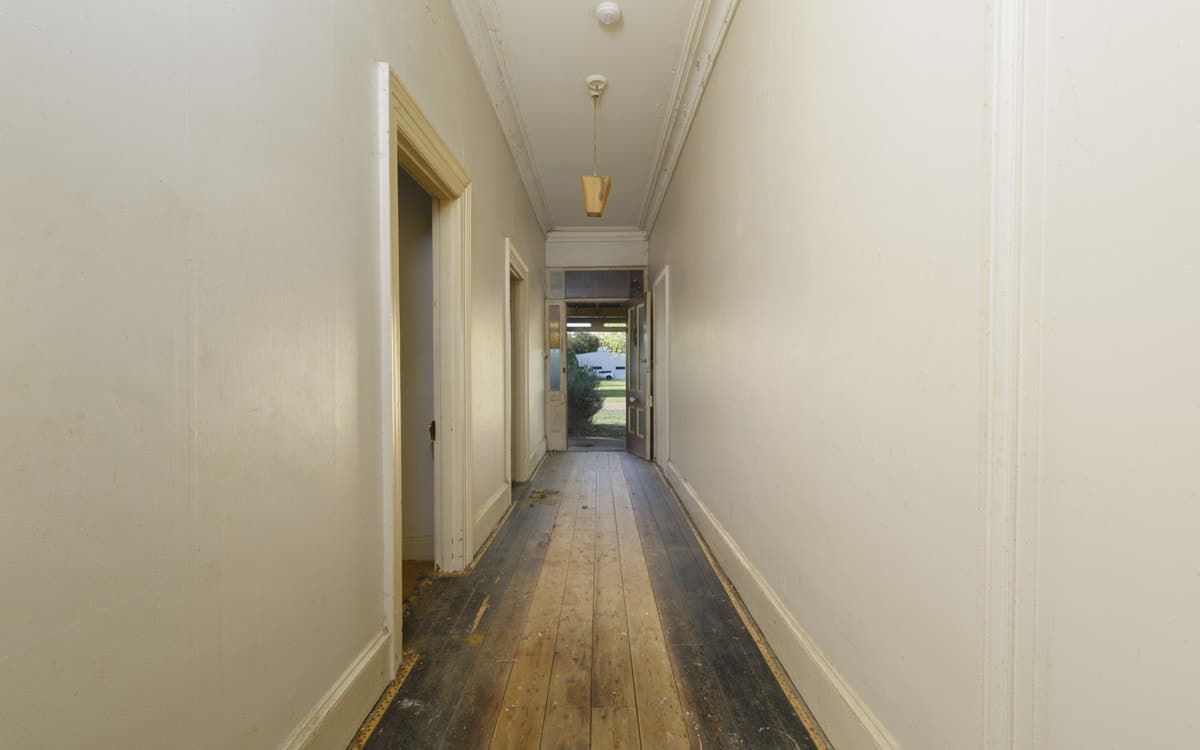 8 Ware Street, Camperdown, VIC, Camperdown - Thumbnail 2