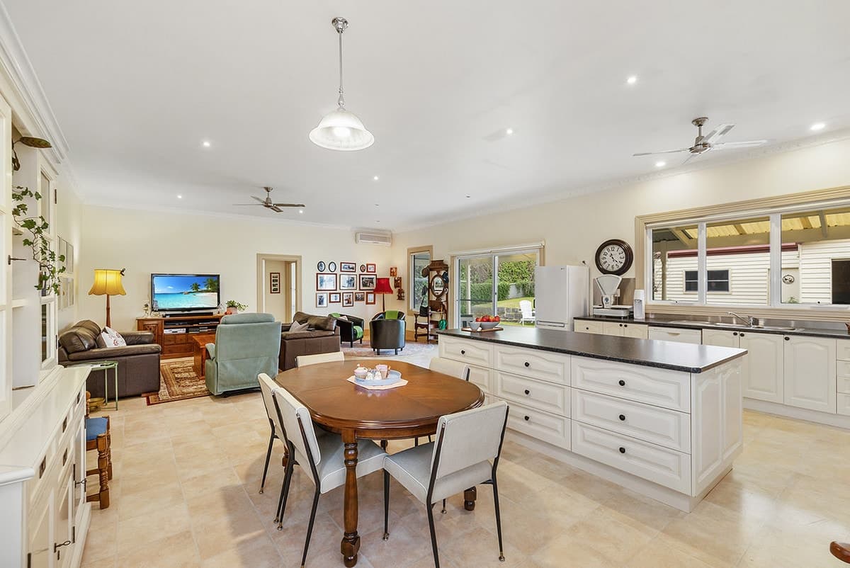 21 Seymour Street, Terang, VIC, Terang - Thumbnail 5