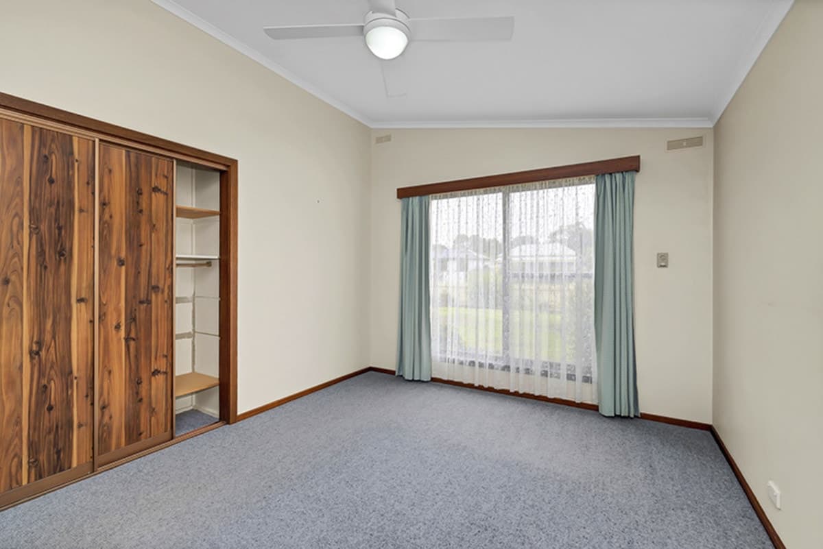 84 Cobb Street, Penshurst, VIC, Penshurst - Thumbnail 5