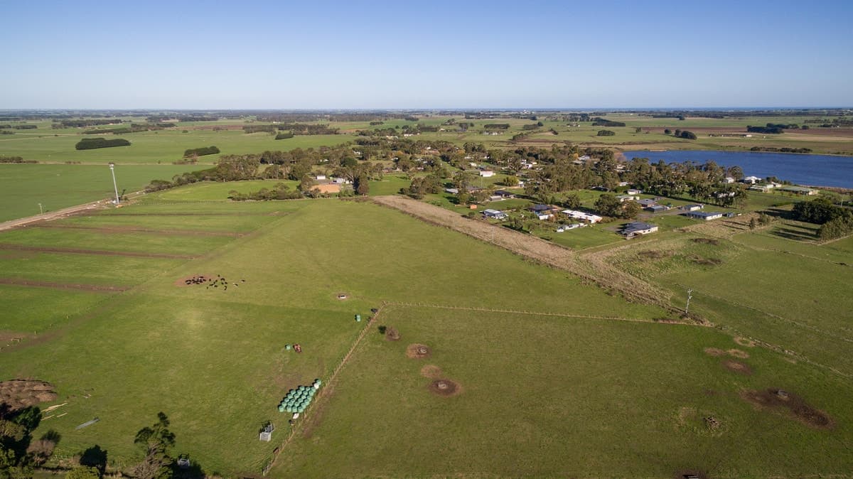 9 Dunnes Road, Winslow, VIC, Winslow - Thumbnail 2
