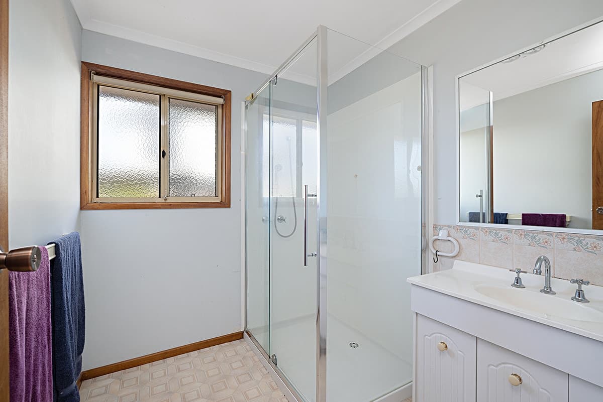26 Merrett Street, Peterborough, VIC, Peterborough - Thumbnail 6