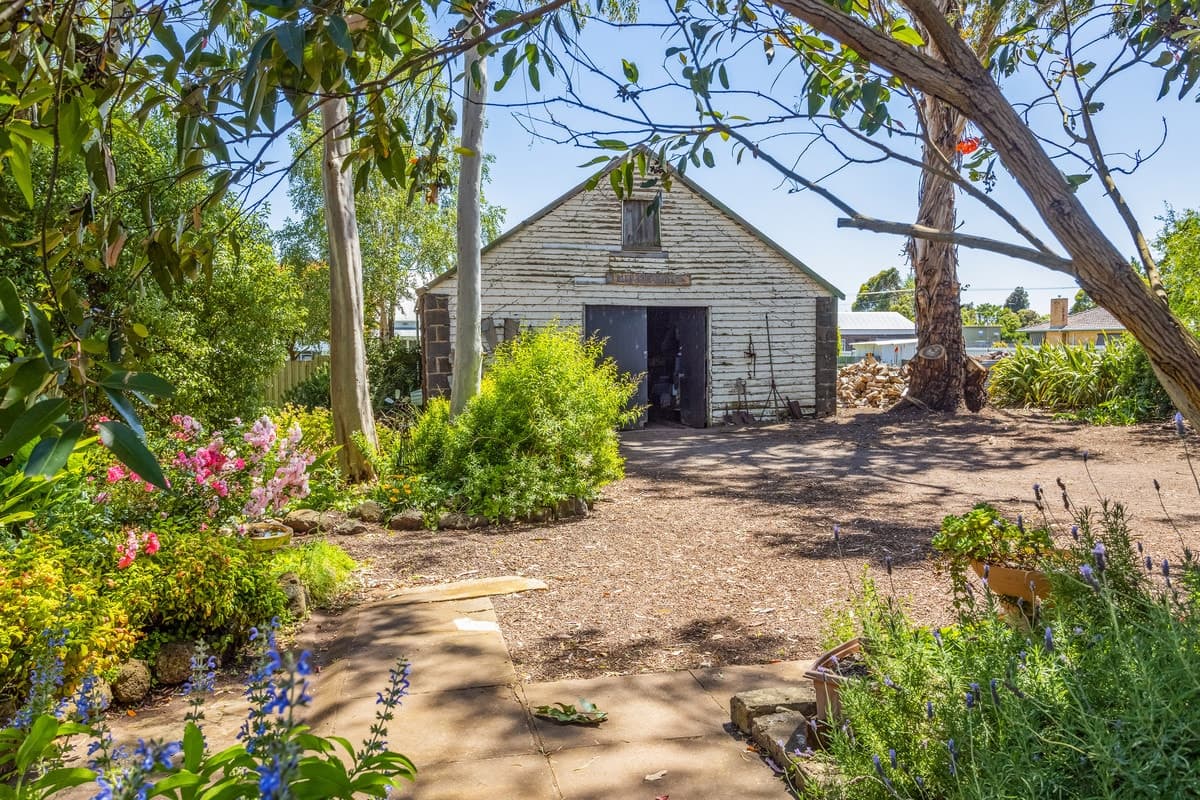 106-108 Watton Street, Penshurst, VIC, Penshurst - Thumbnail 5