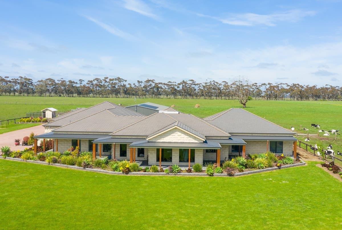 343 Terang Framlingham Road, Terang, VIC, Terang - Thumbnail 2