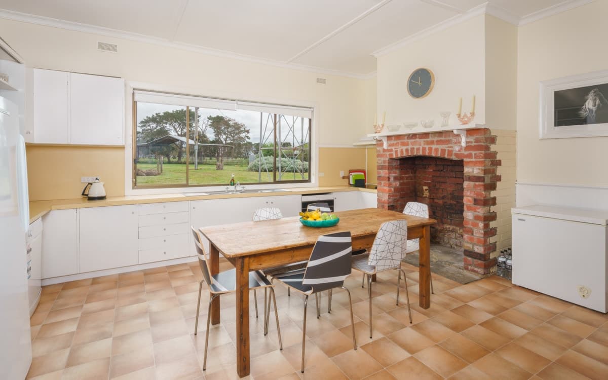 490 Hamilton Highway, Mortlake, VIC, Mortlake - Thumbnail 4