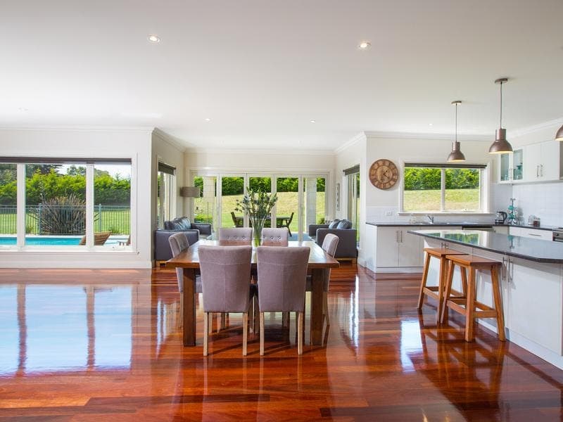 8 Hill Court, Woodford, VIC, Woodford - Thumbnail 3