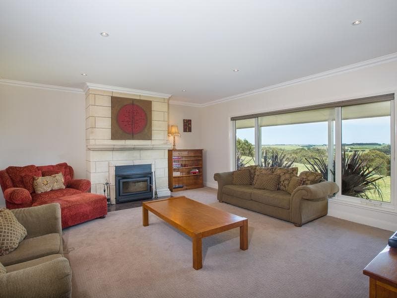 8 Hill Court, Woodford, VIC, Woodford - Thumbnail 8