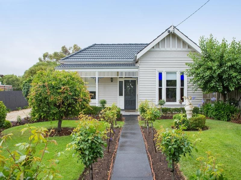 96 Banyan Street, Warrnambool, VIC, Warrnambool - Thumbnail 2