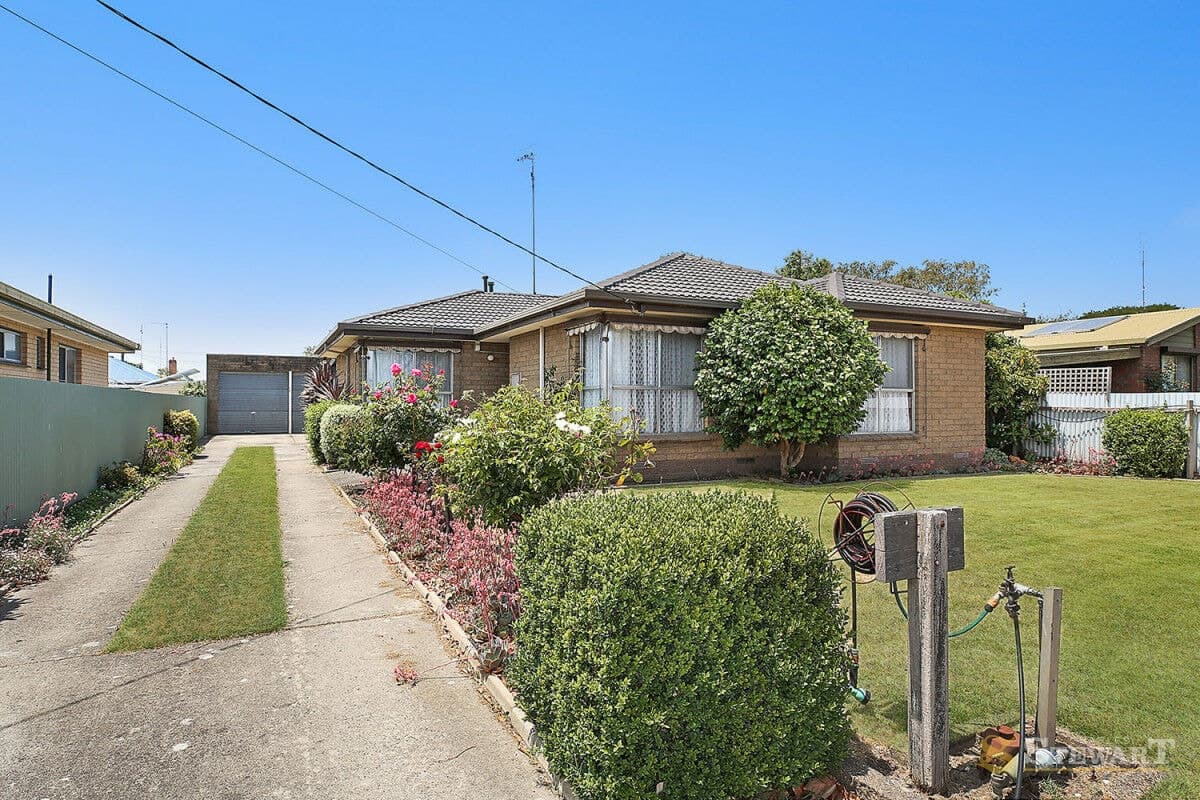 12 West Street, Colac, VIC, Colac - Thumbnail 2
