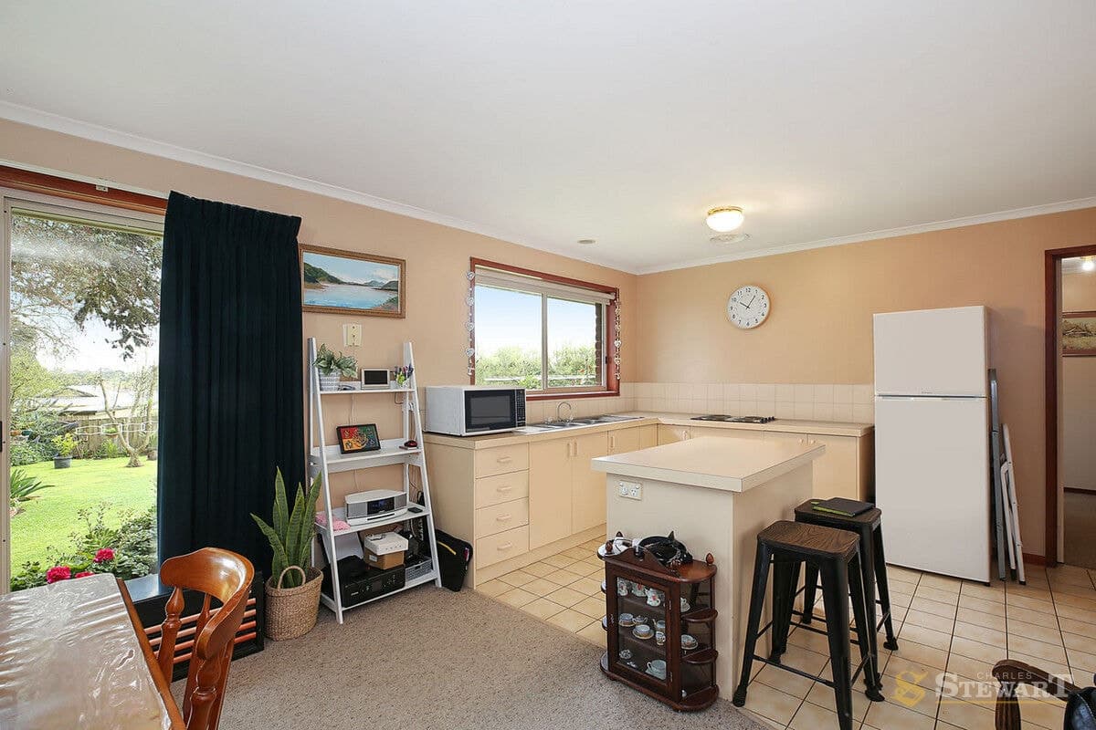 19 Howarth Street, Elliminyt, VIC, Elliminyt - Thumbnail 4