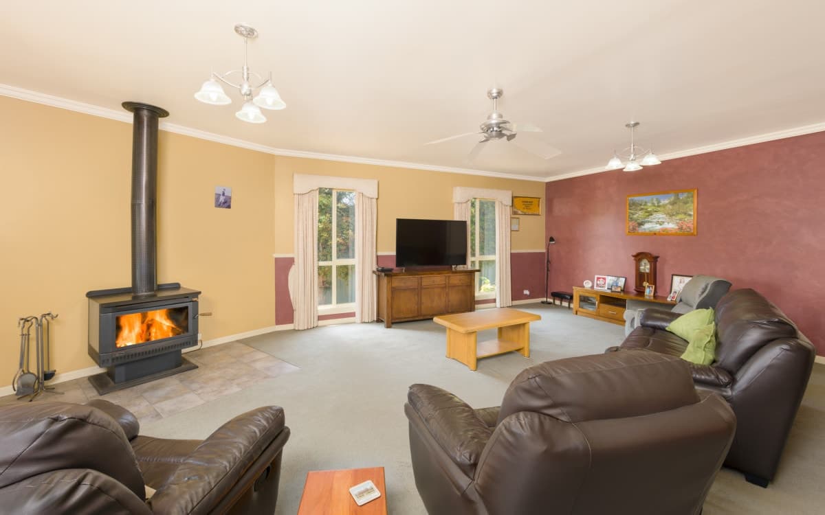 22 Bolivar Street, Terang, VIC, Terang - Thumbnail 4