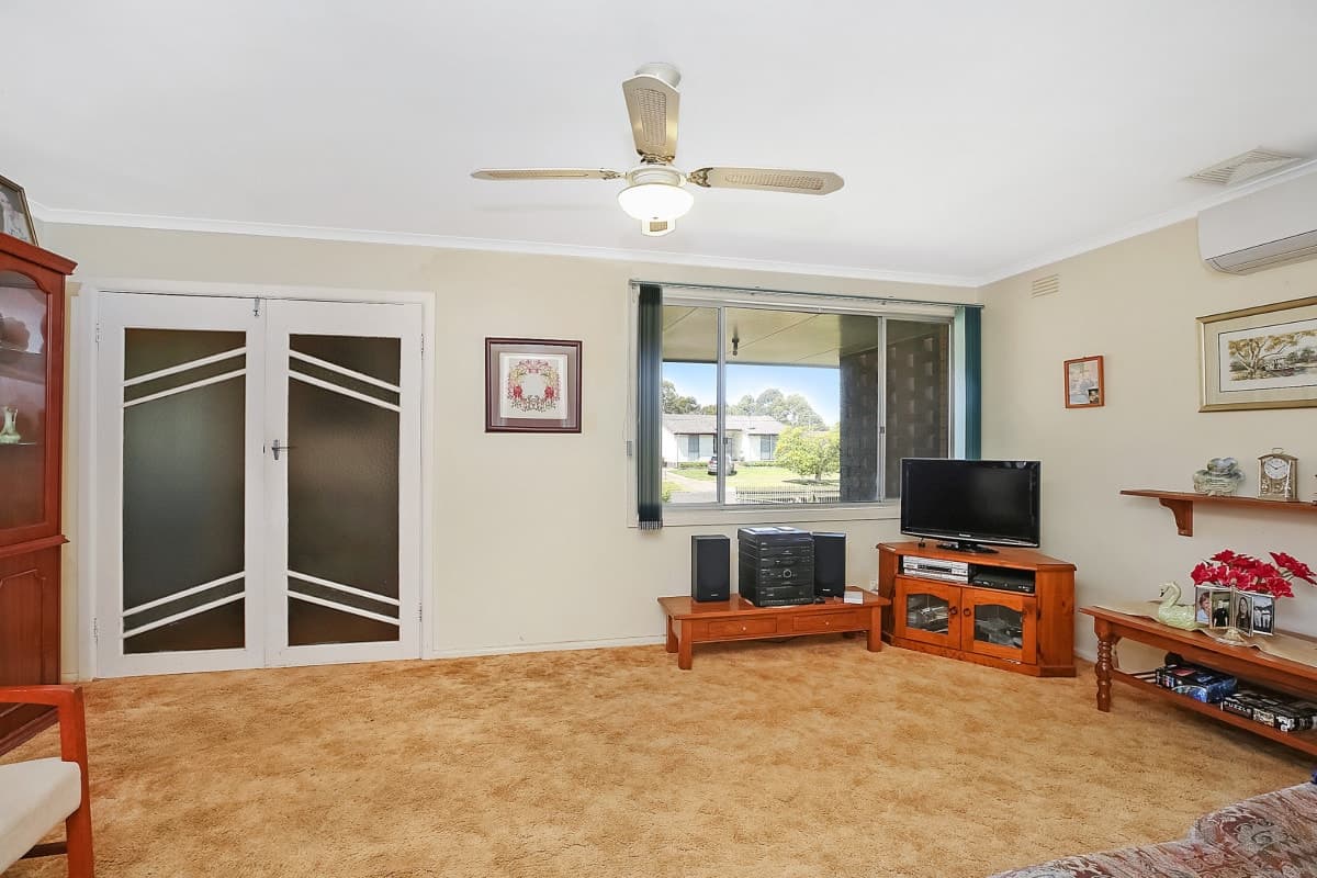 7 Kardella Street, Simpson, VIC, Simpson - Thumbnail 7