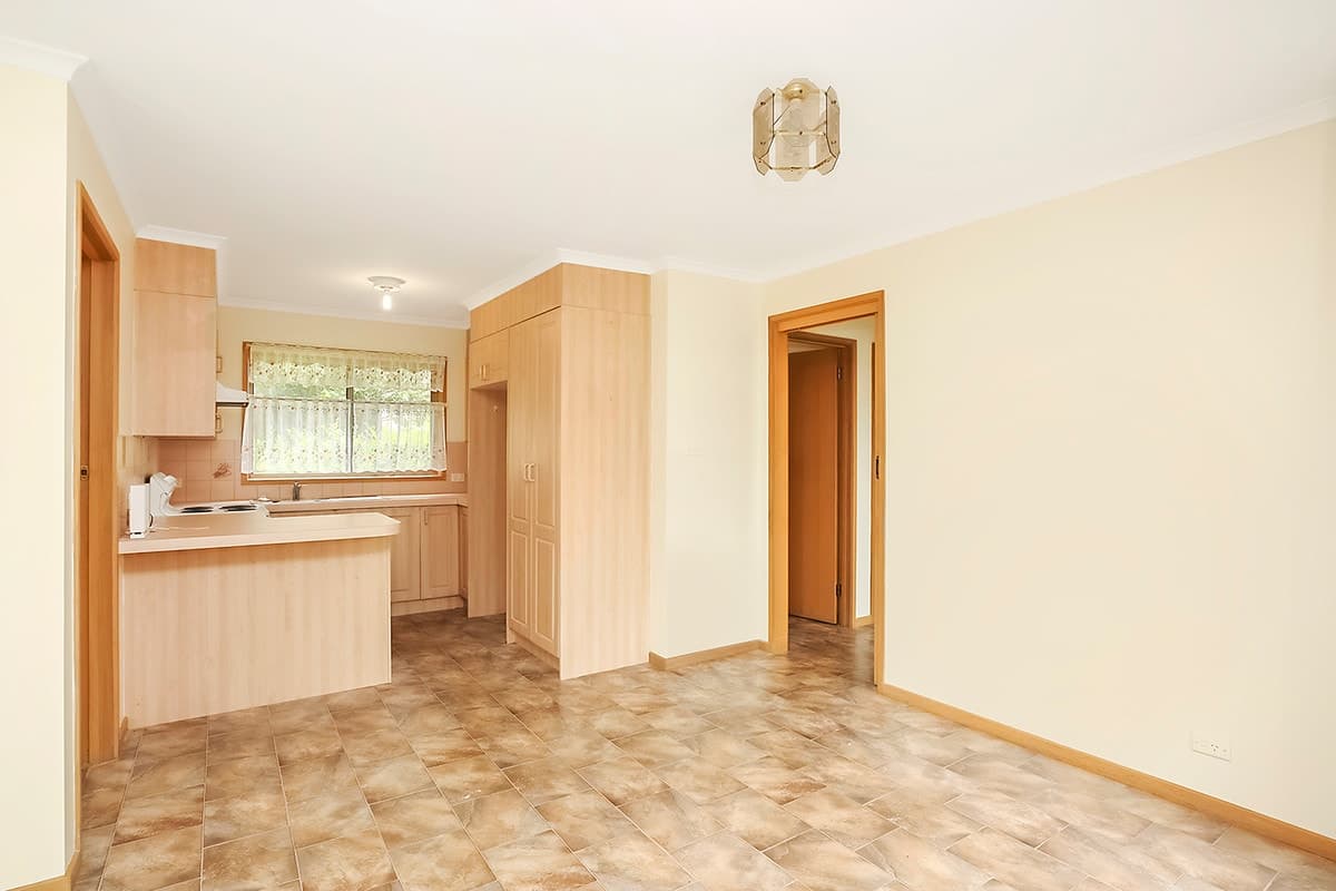 1/64 Baynes Street, Terang, VIC, Terang - Thumbnail 2