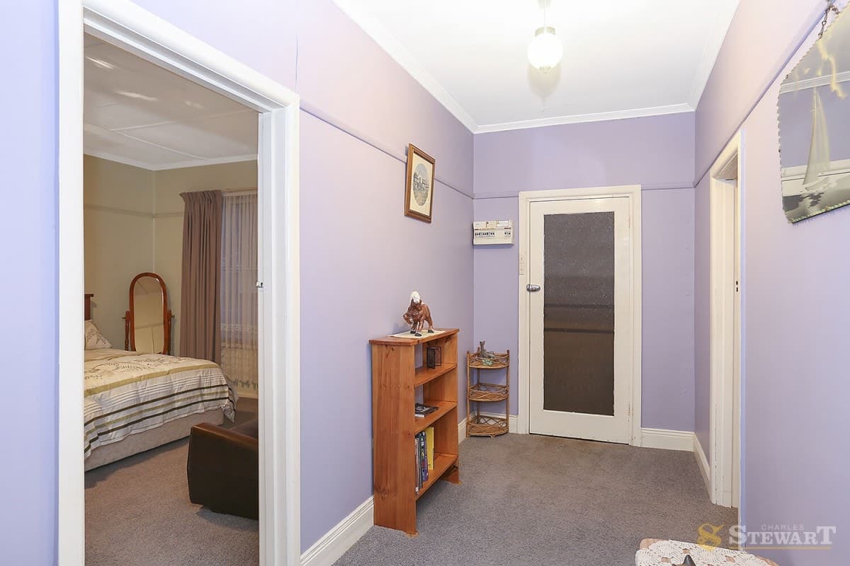 17 Hewitt Street, Colac, VIC, Colac - Thumbnail 2