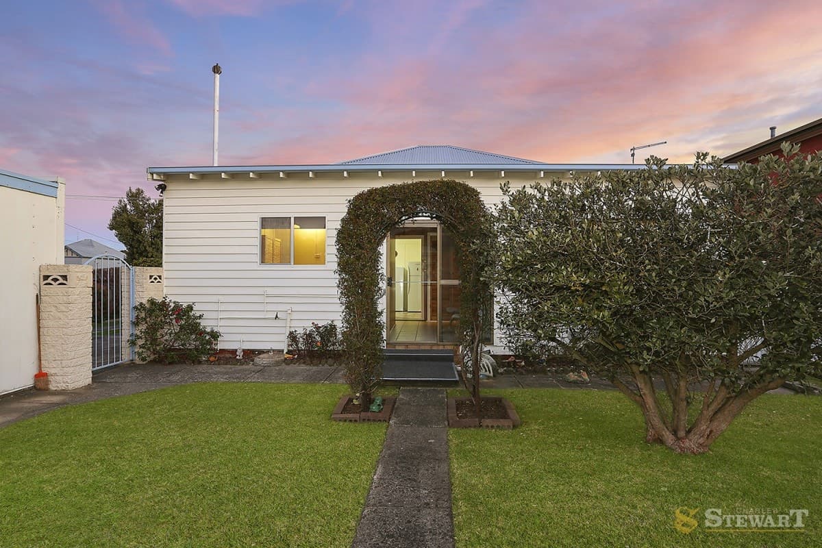 17 Hewitt Street, Colac, VIC, Colac - Thumbnail 4
