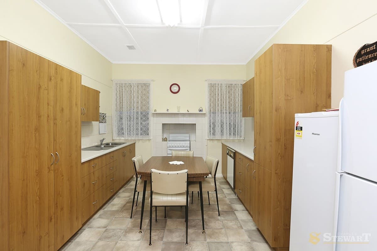 17 Hewitt Street, Colac, VIC, Colac - Thumbnail 5
