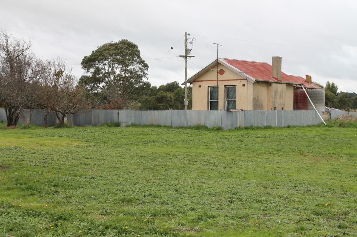 2 Holmchase Road, Elliminyt, VIC, Elliminyt - Thumbnail 6