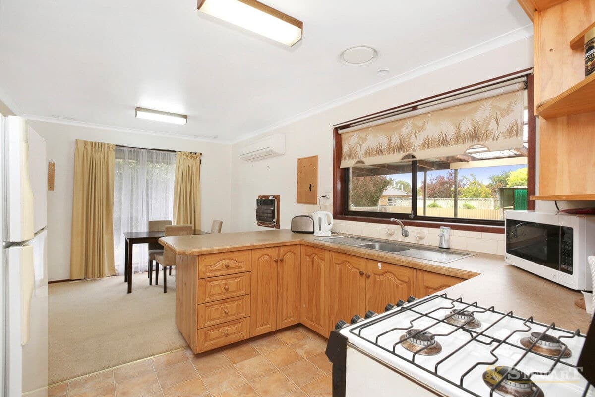 86 Jennings Street, Colac, VIC, Colac - Thumbnail 5