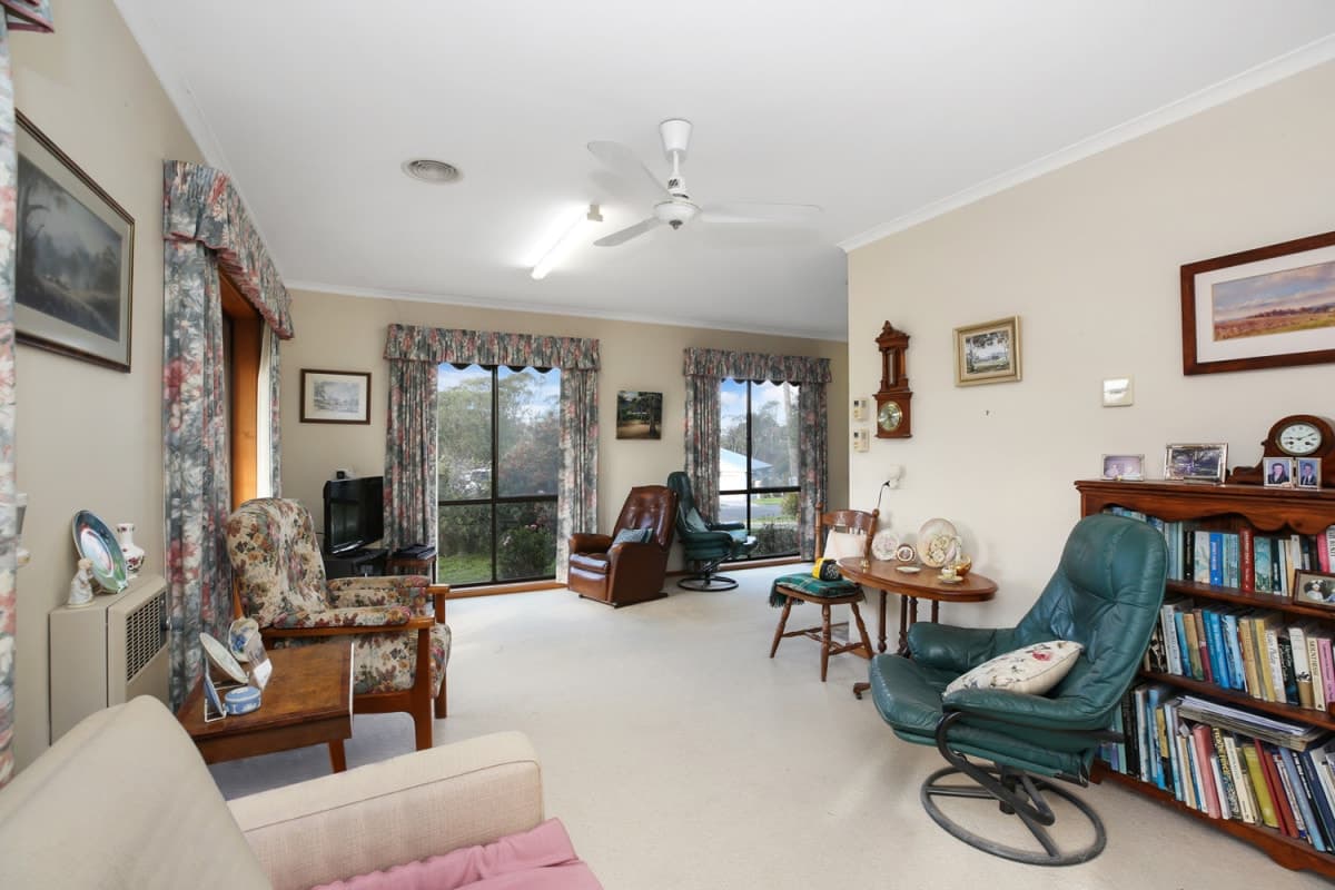 28 McDonald Drive, Winchelsea, VIC, Winchelsea - Thumbnail 4