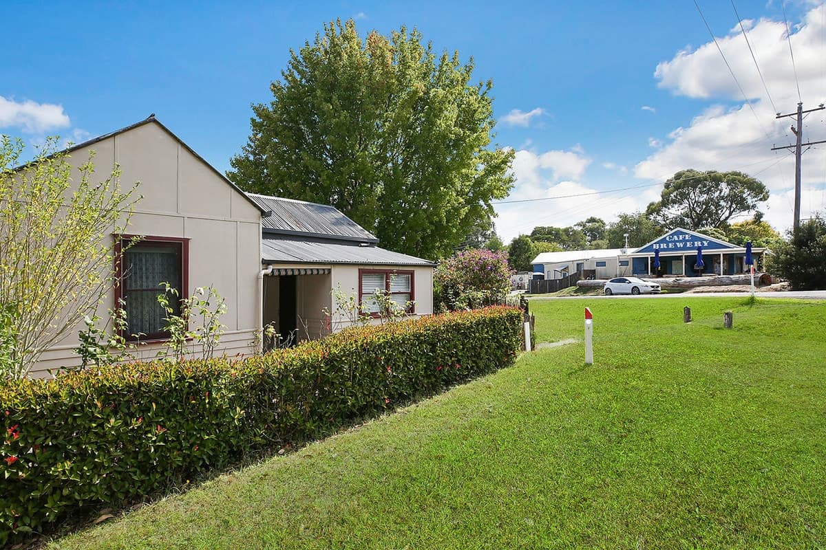 28 Grant Street, Forrest, VIC, Forrest - Thumbnail 2