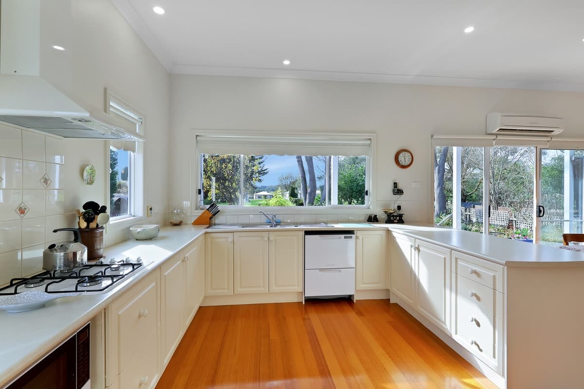 10 Ardonachie Street, Macarthur, VIC, Macarthur - Thumbnail 4