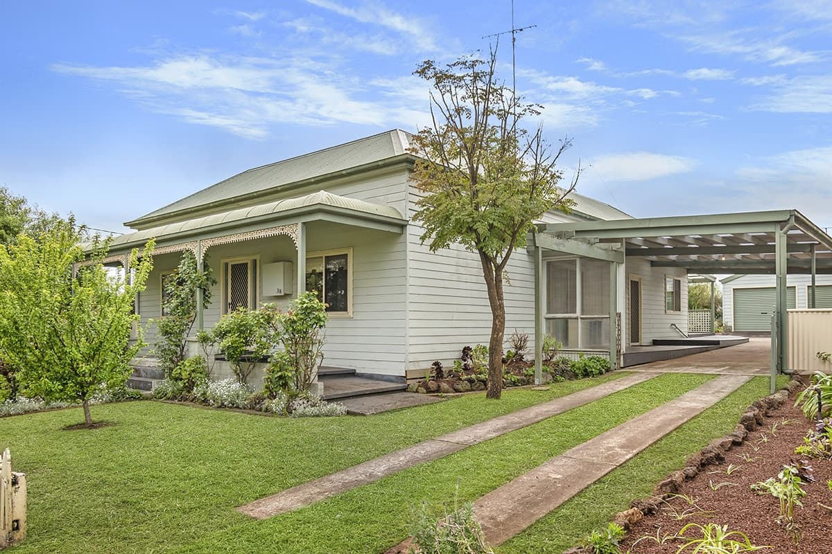 38 Burchett Street, Penshurst, VIC, Penshurst - Image 1