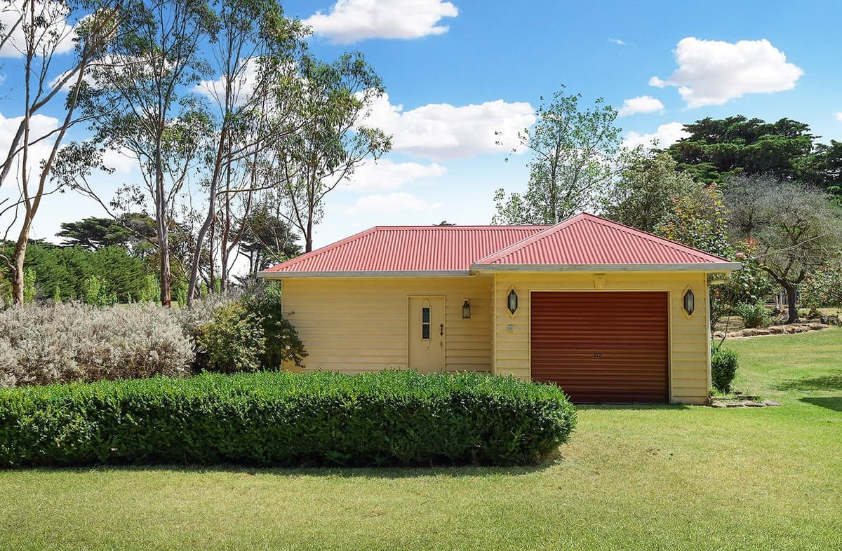 "Troon" 279 Finns Road, Toolong, VIC, Toolong - Thumbnail 4