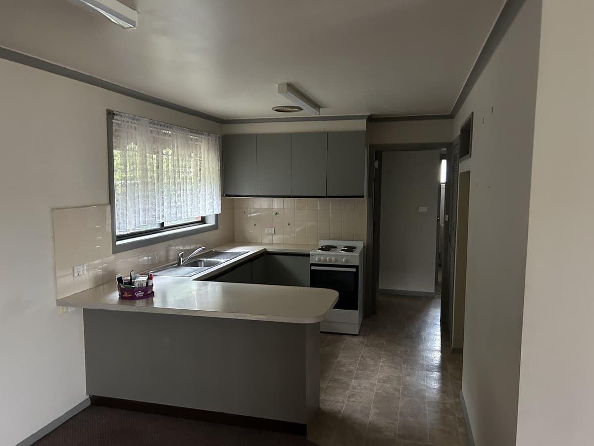 99 Kerr Street, Mortlake, VIC, Mortlake - Thumbnail 2