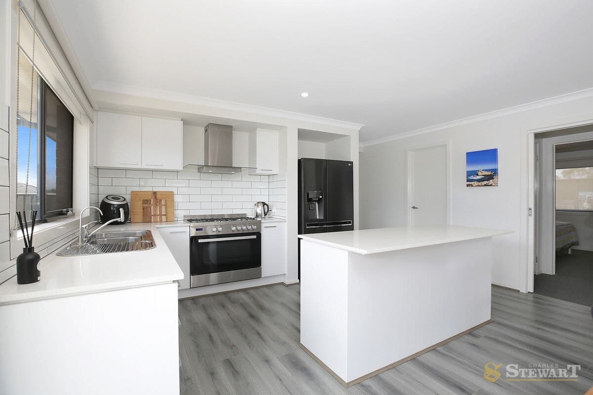 60 Scanlan Drive, Elliminyt, VIC, Elliminyt - Thumbnail 3