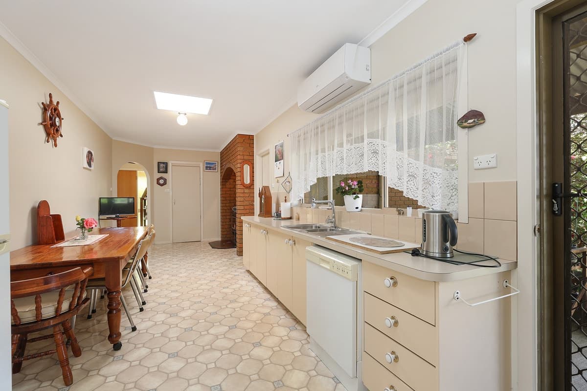 34 Austin Street, Winchelsea, VIC, Winchelsea - Thumbnail 8