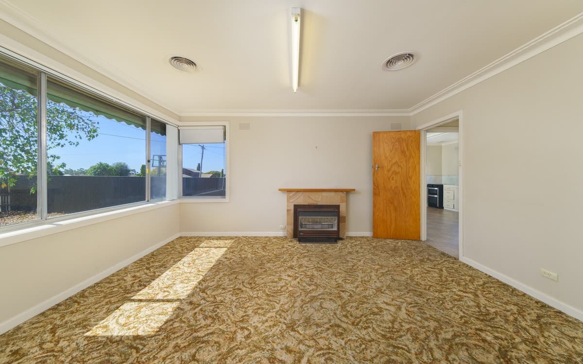3 Stirling Street, Cobden, VIC, Cobden - Thumbnail 3