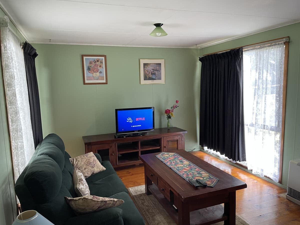 17 Gunner Street, Camperdown, VIC, Camperdown - Thumbnail 3