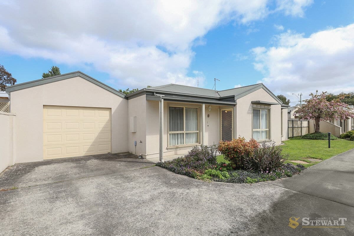 2/426 Murray Street, Colac, VIC, Colac - Thumbnail 2