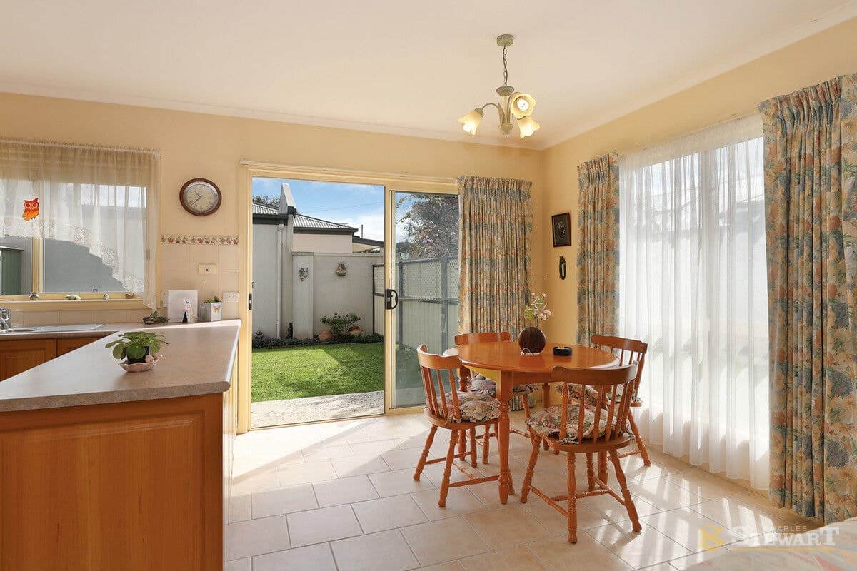 2/426 Murray Street, Colac, VIC, Colac - Thumbnail 6