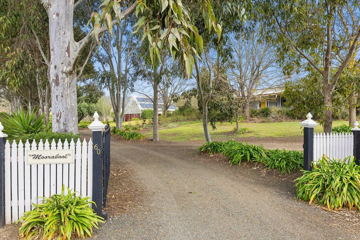 60 Cross Street, Batesford, VIC, Batesford - Thumbnail 3