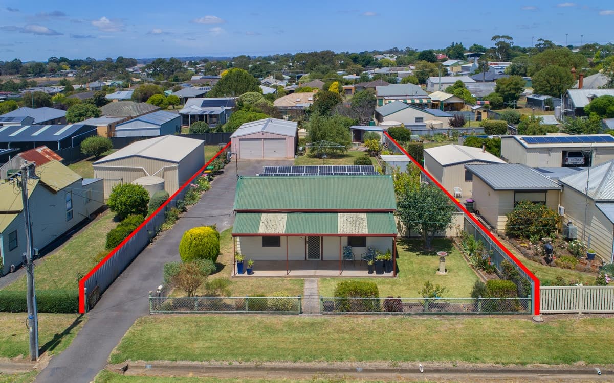 9 Stirling Street, Cobden, VIC, Cobden - Thumbnail 8