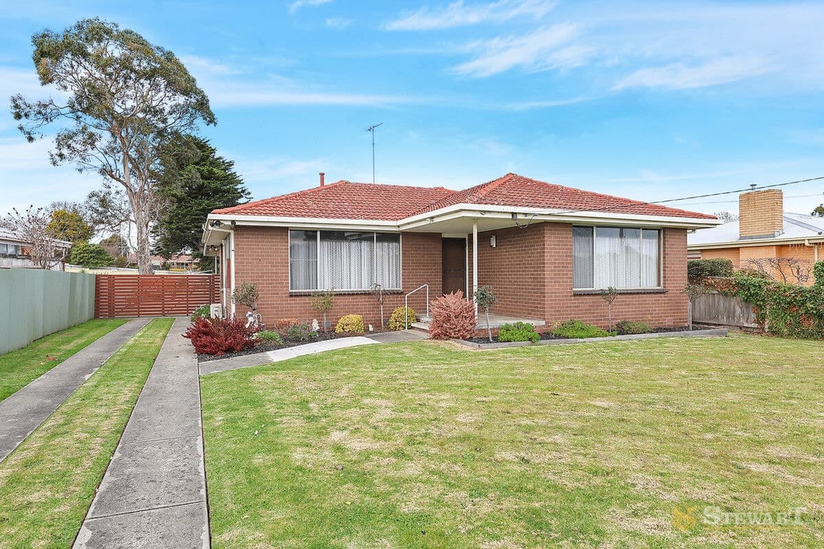 10 Fenwick Street, Colac, VIC, Colac - Image 1
