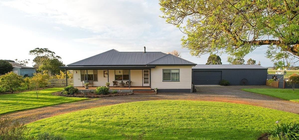 96 Chesswas Street, Penshurst, VIC, Penshurst - Image 1