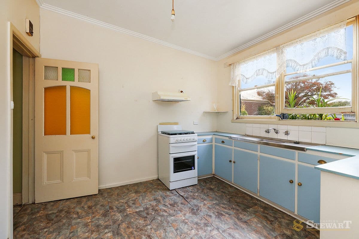 16 Forbes Street, Colac, VIC, Colac - Thumbnail 4
