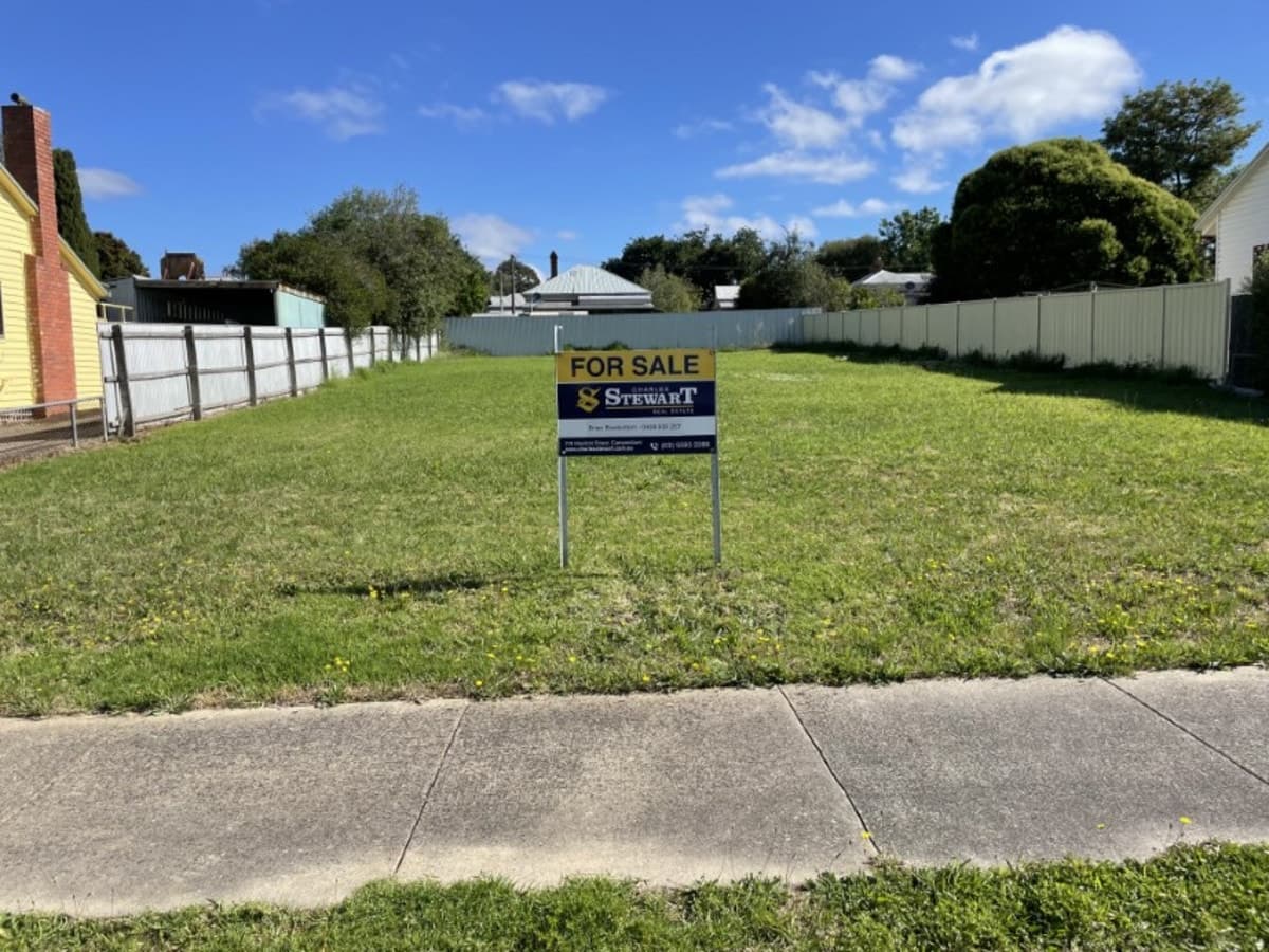 13 Russell Street, Camperdown, VIC, Camperdown - Thumbnail 2