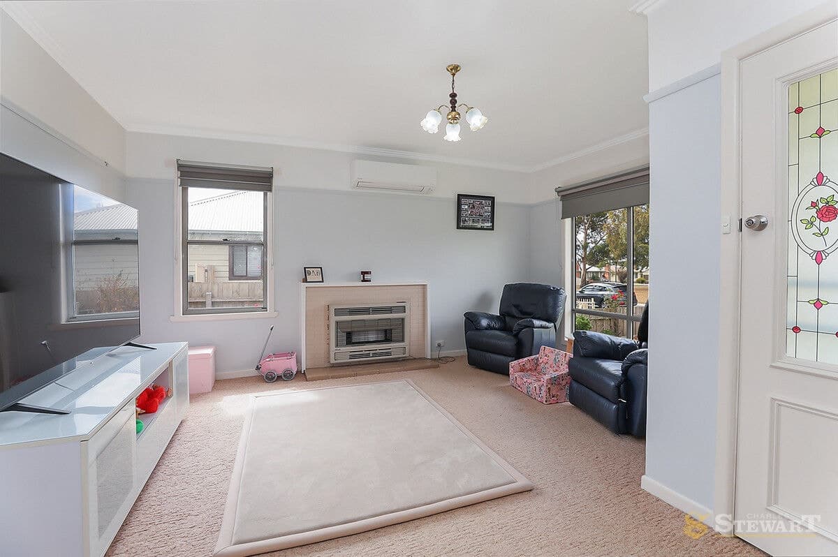37 Stewart Street, Colac, VIC, Colac - Thumbnail 5