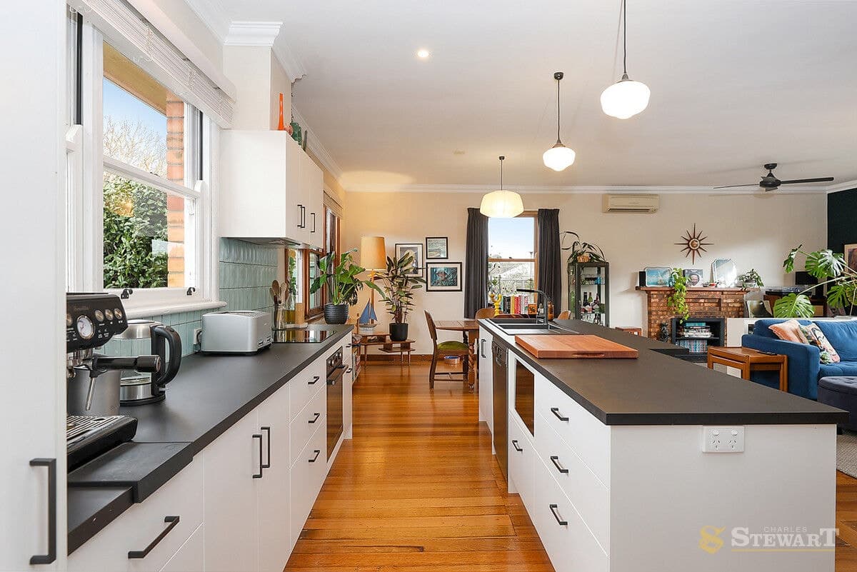 13 Woods Street, Colac, VIC, Colac - Thumbnail 4