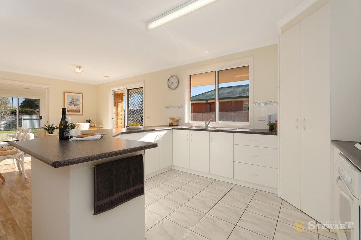 3 Borwick Street, Colac, VIC, Colac - Thumbnail 5