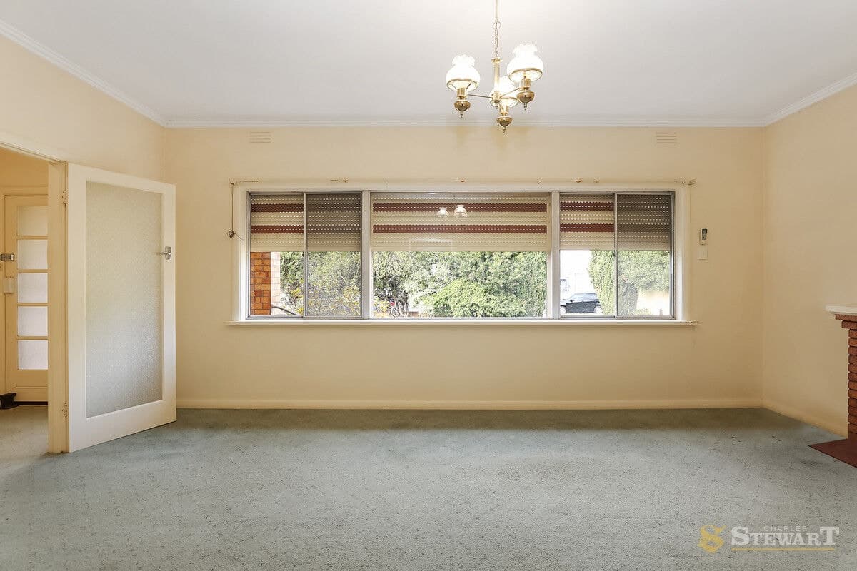 43 Armstrong Street, Colac, VIC, Colac - Thumbnail 3