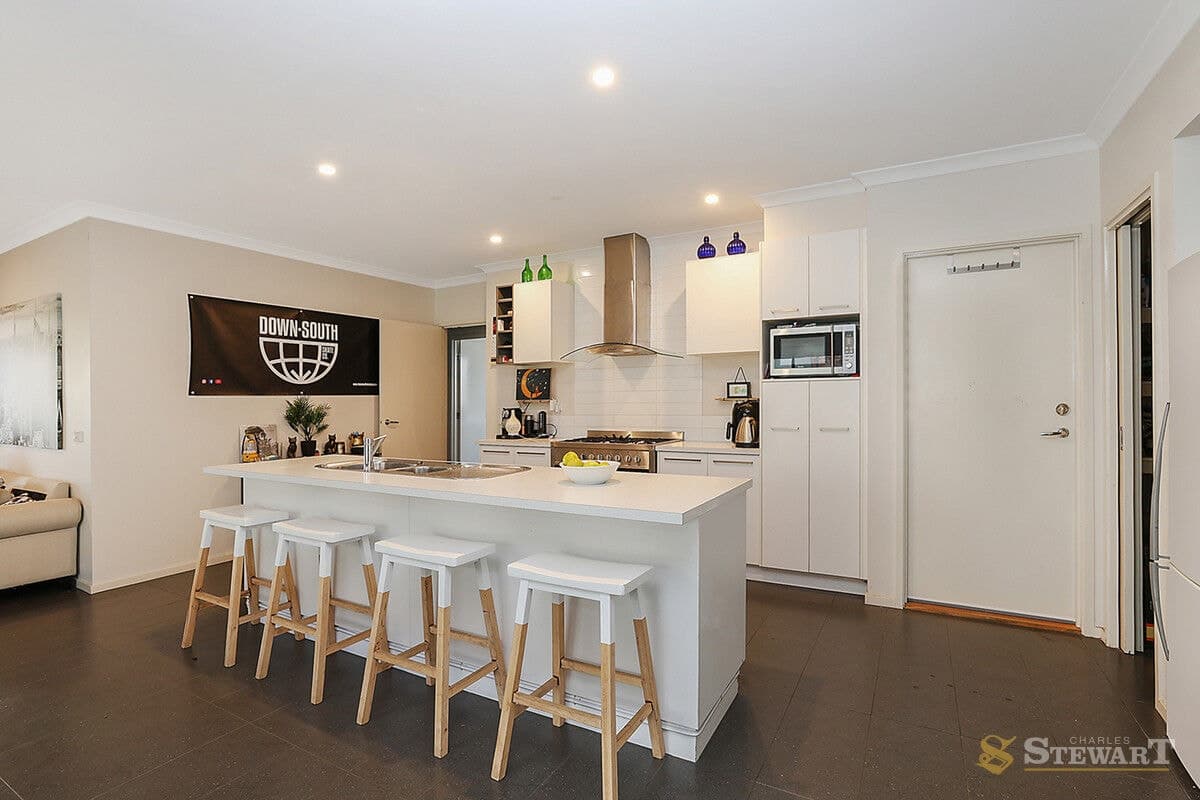 11 Rankin Street, Colac, VIC, Colac - Thumbnail 3