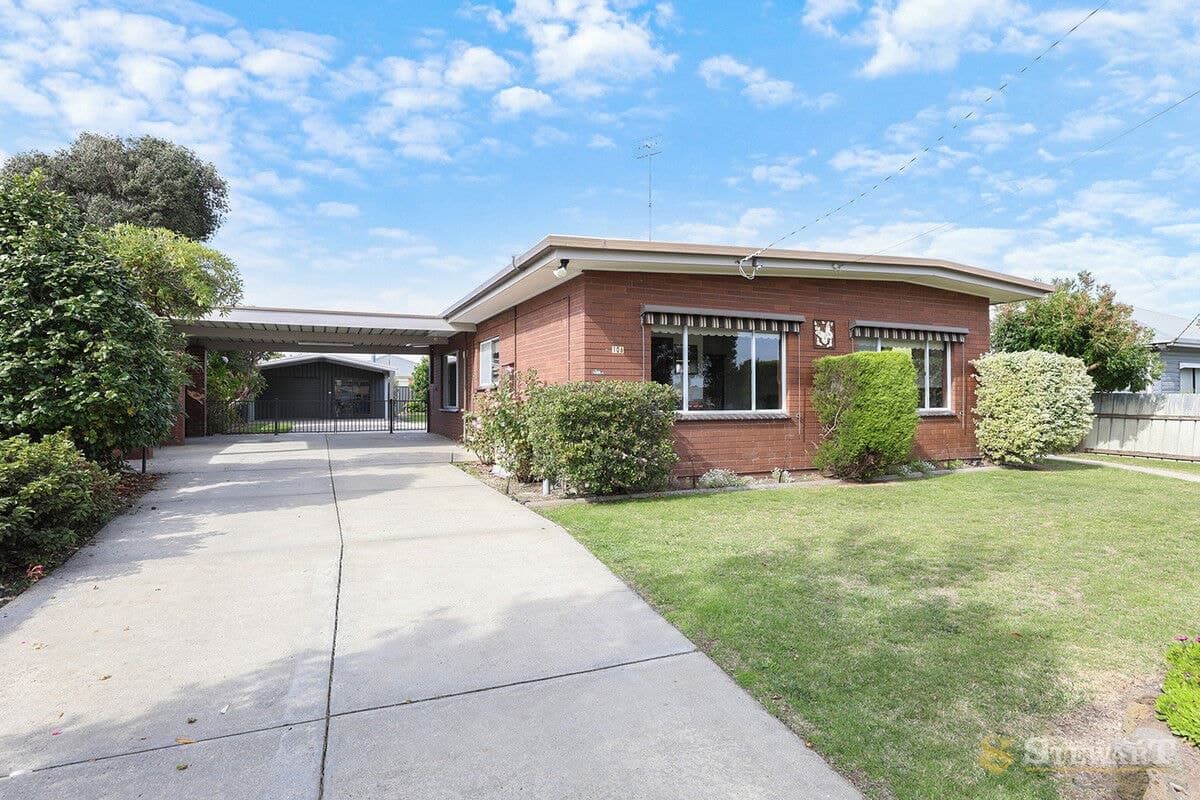 106 Hart Street, Colac, VIC, Colac - Thumbnail 2